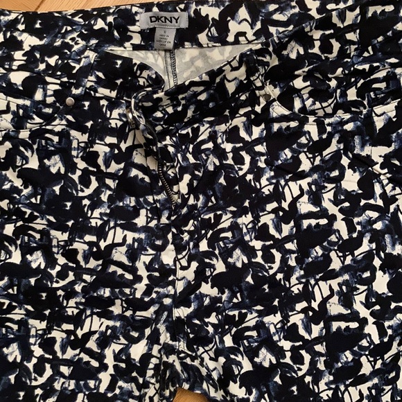 DKNY  Two Color Jeans - Picture 6 of 6